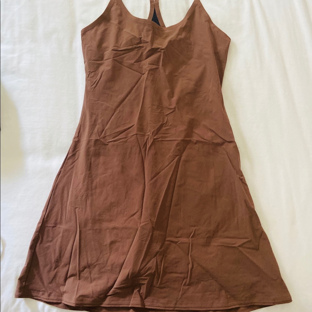 NWOT Outdoor Voices Womens Exercise Dress Tan